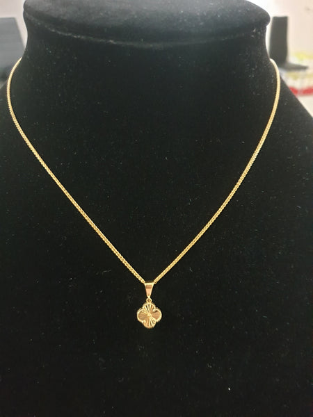 Gold Clover Necklace
